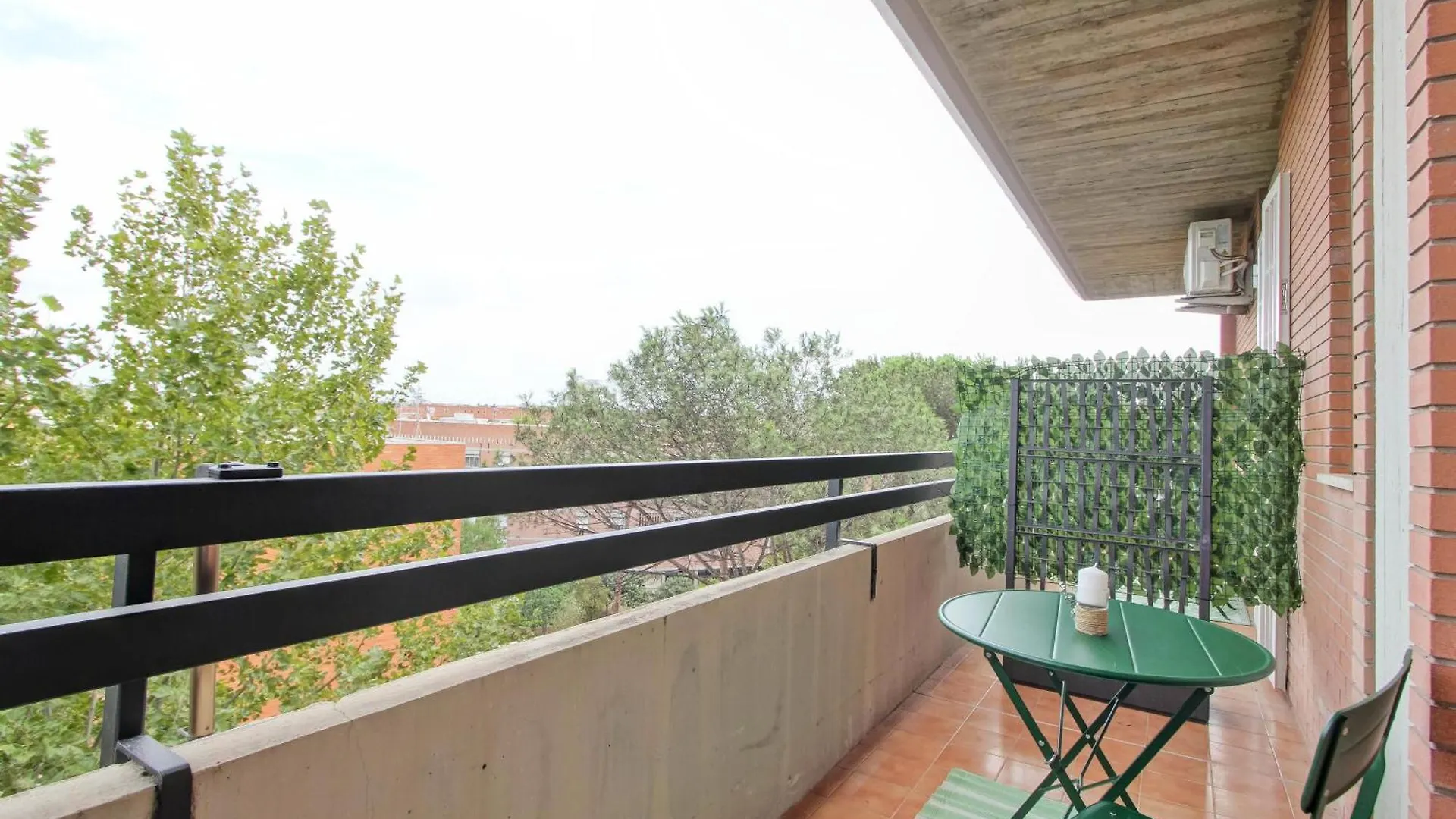 Eur Torrino Apartment, Vicino La Stazione Metro Tor Di Valle Rome Apartment
