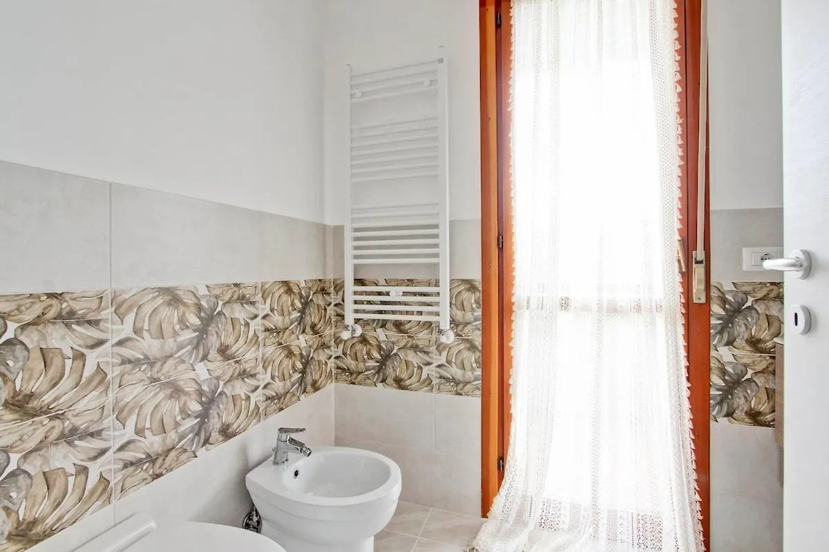 Apartment Eur Torrino Apartment, Vicino La Stazione Metro Tor Di Valle Rome